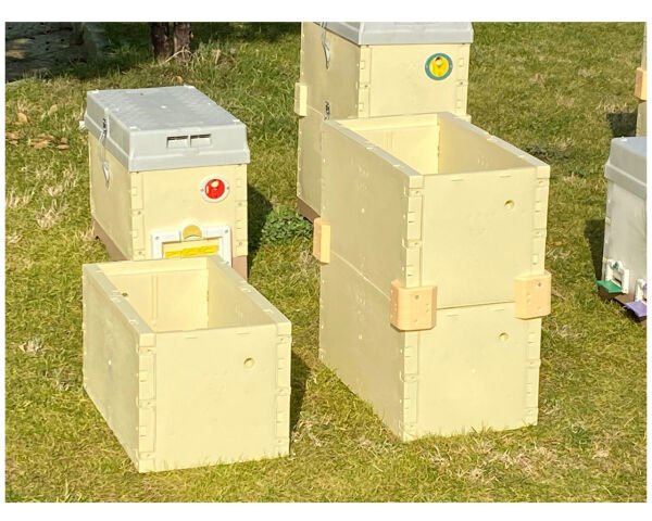 Plastik Termo Ruşet Kovan Duvarı Tek Katlı 6 Çerçevelik 04023